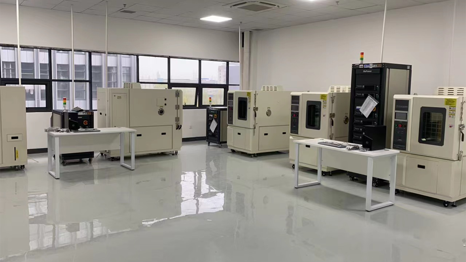 Battery Cell Tester